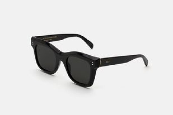 Retro Super Future Vita Black COJ